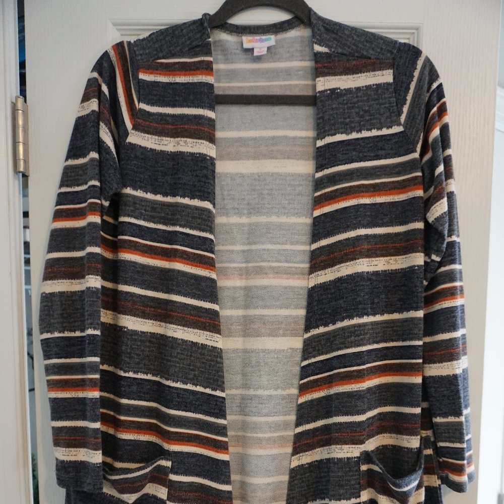 PRE-OWNED LuLaRoe CAROLINE multicolor horizontal striped CARDIGAN Women's SMALL